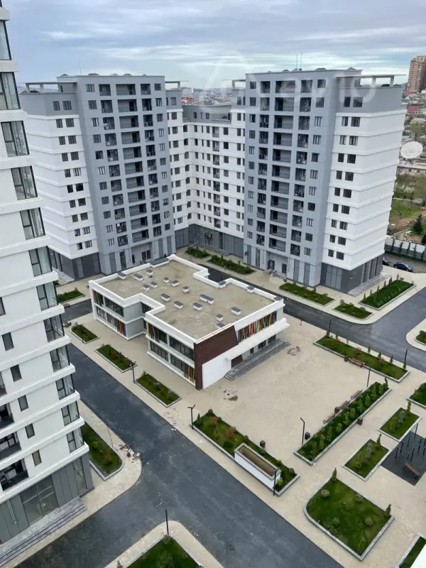 Kirayə verilir 2 otaqlı yeni tikili 50 m²