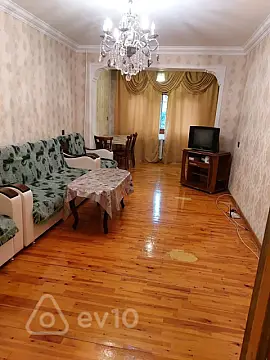 Kirayə verilir 2 otaqlı köhnə tikili 60 m² — Bakı, Nizami 2 otaq 60.00 m²