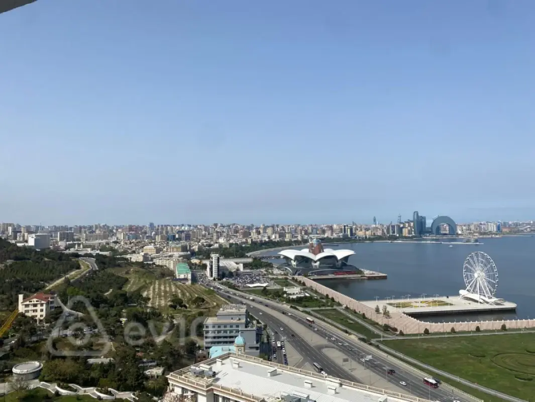 Satılır 5 otaqlı yeni tikili 395 m²