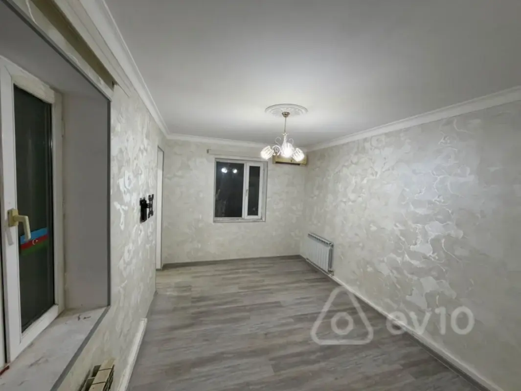 Satılır mənzil 50 m²