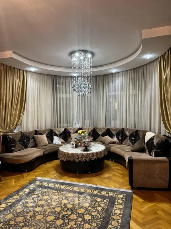 Satılır 3 otaqlı yeni tikili 120 m²