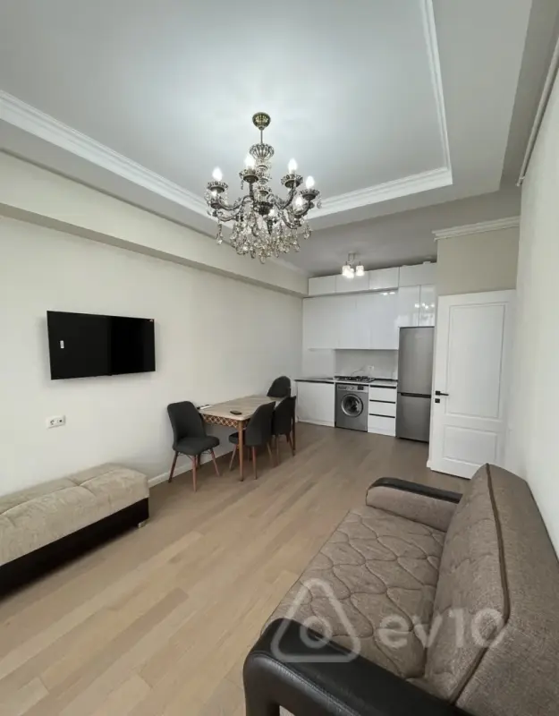 Kirayə verilir 2 otaqlı yeni tikili 47 m²