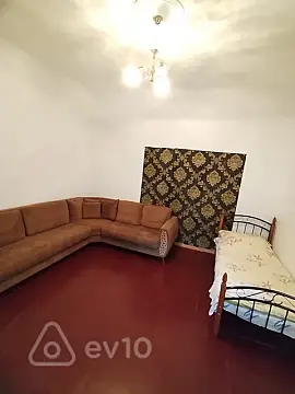 Kirayə verilir 1 otaqlı həyət evi 30 m² — Bakı, Nəsimi 1 otaq 30.00 m²