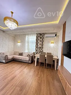 Kirayə verilir 3 otaqlı yeni tikili 95 m² — Bakı, Yasamal 3 otaq 95.00 m²