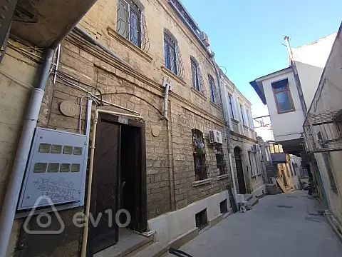 Kirayə verilir 2 otaqlı köhnə tikili 50 m² — Bakı, Səbail 2 otaq 50.00 m²