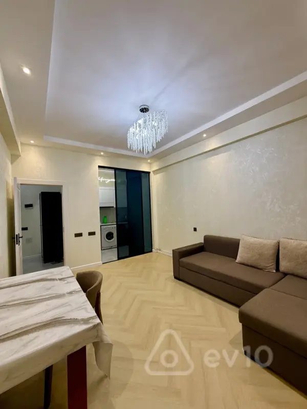Satılır 2 otaqlı yeni tikili 46 m²
