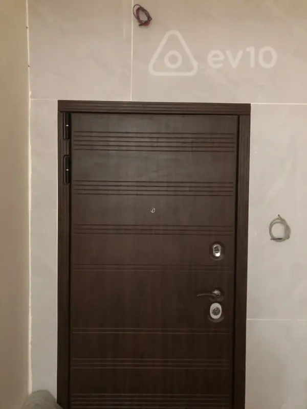 Satılır 2 otaqlı yeni tikili 76 m²
