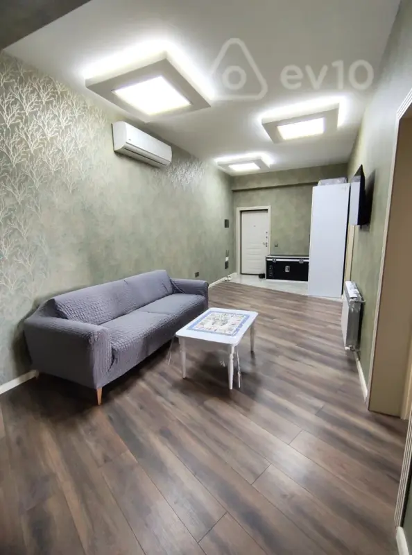 Kirayə verilir 2 otaqlı yeni tikili 128 m²