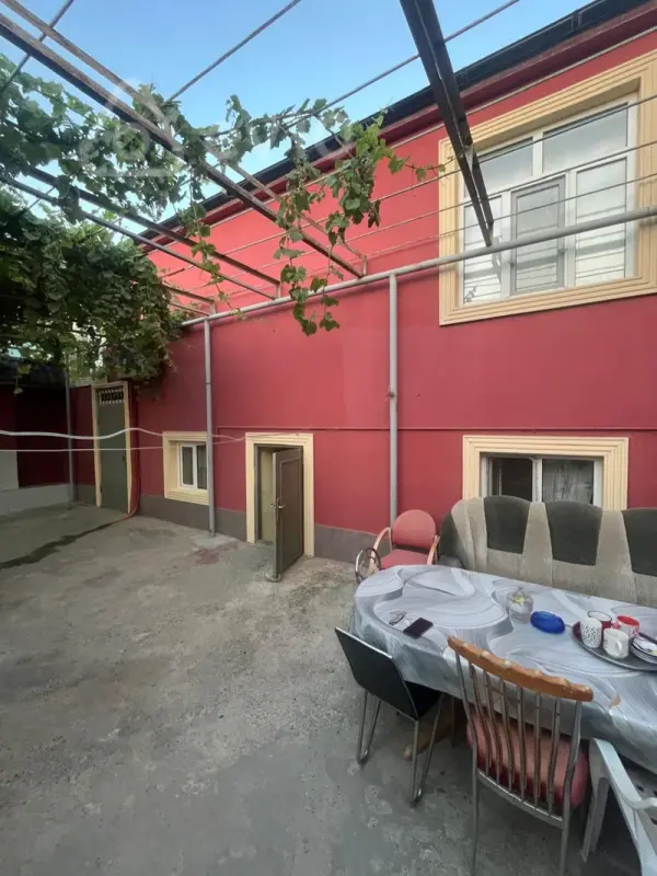 Satılır 4 otaqlı həyət evi 120 m²