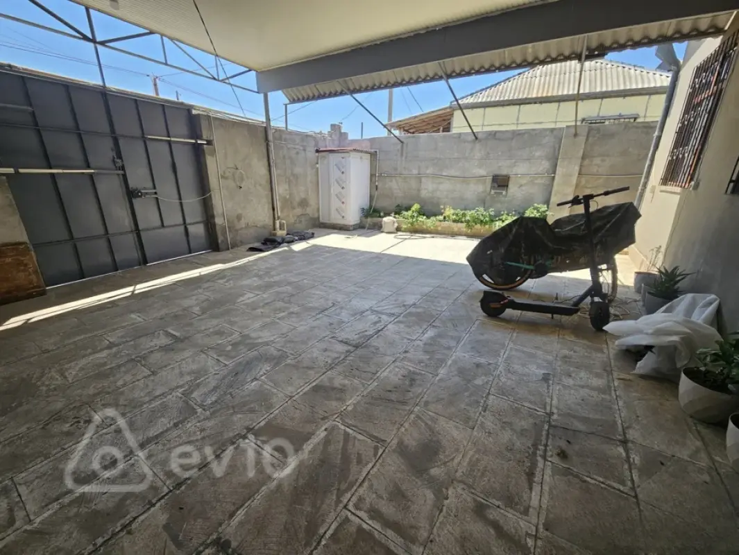 Satılır 4 otaqlı həyət evi 120 m²