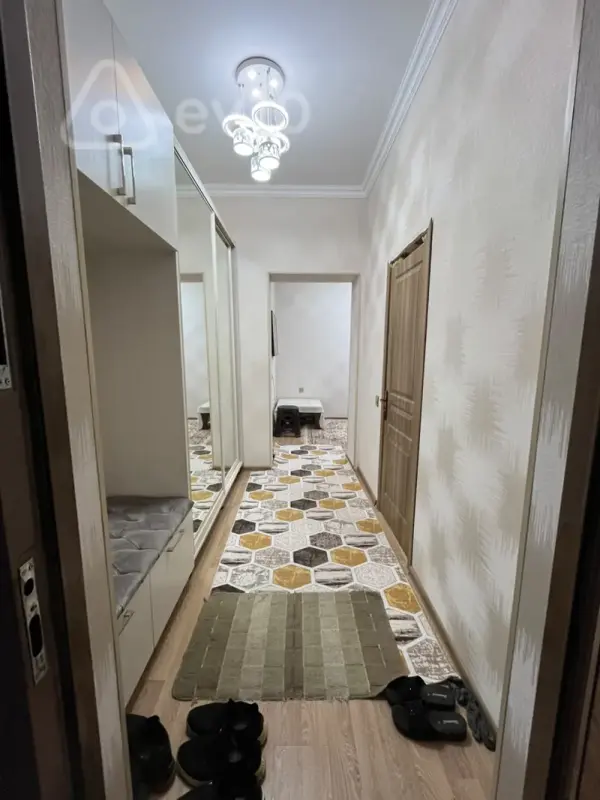 Kirayə verilir 3 otaqlı yeni tikili 80 m²