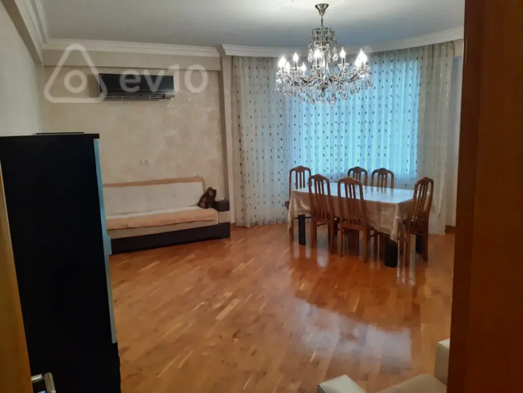 Kirayə verilir 2 otaqlı yeni tikili 111 m²