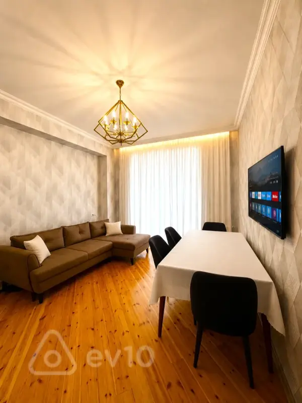 Kirayə verilir 2 otaqlı yeni tikili 80 m²