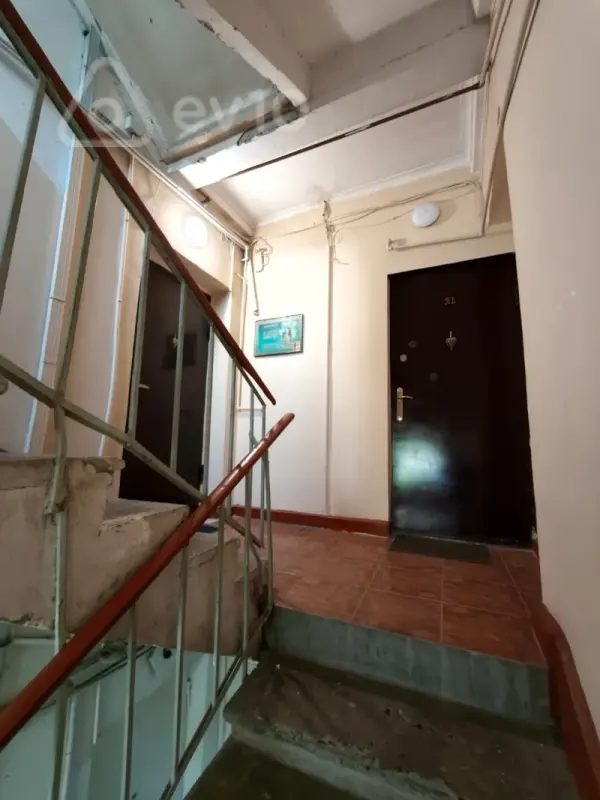 Satılır 3 otaqlı köhnə tikili 70 m²