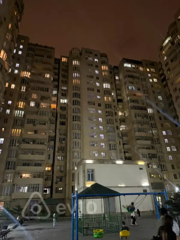 Satılır 2 otaqlı yeni tikili 106 m²