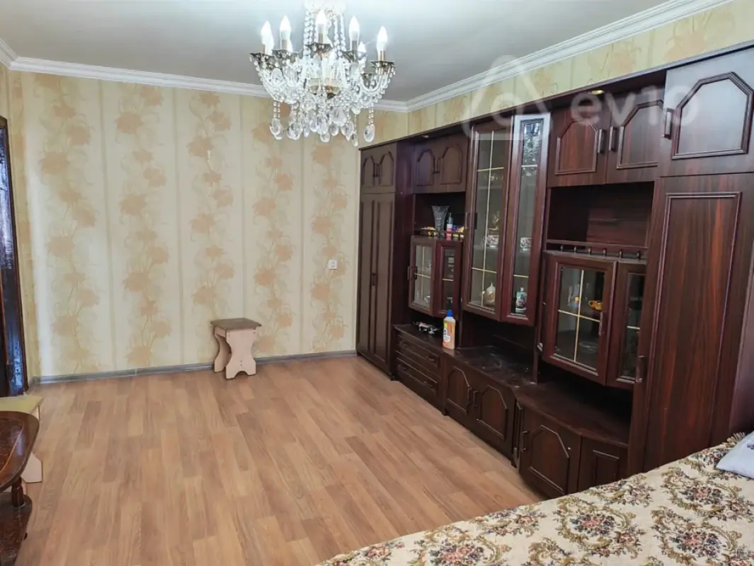 Kirayə verilir 1 otaqlı köhnə tikili 45 m²