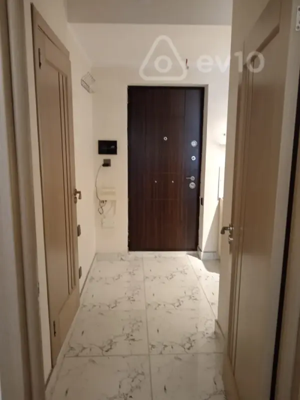 Kirayə verilir 2 otaqlı yeni tikili 52 m²