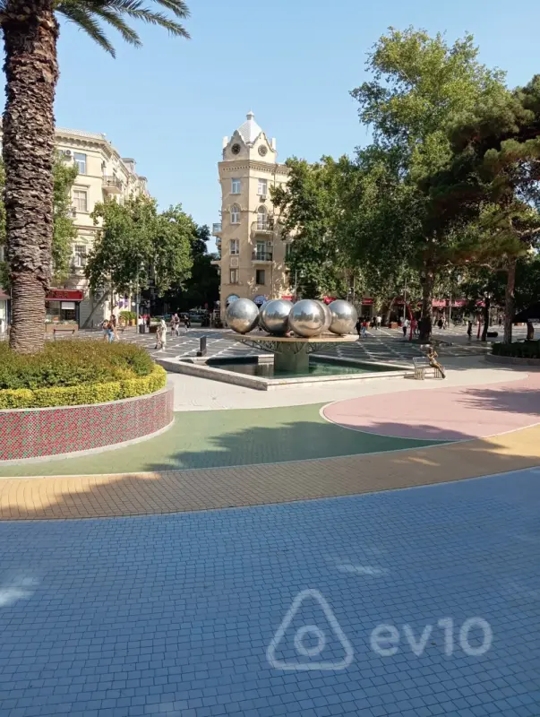 Kirayə verilir 3 otaqlı köhnə tikili 65 m²