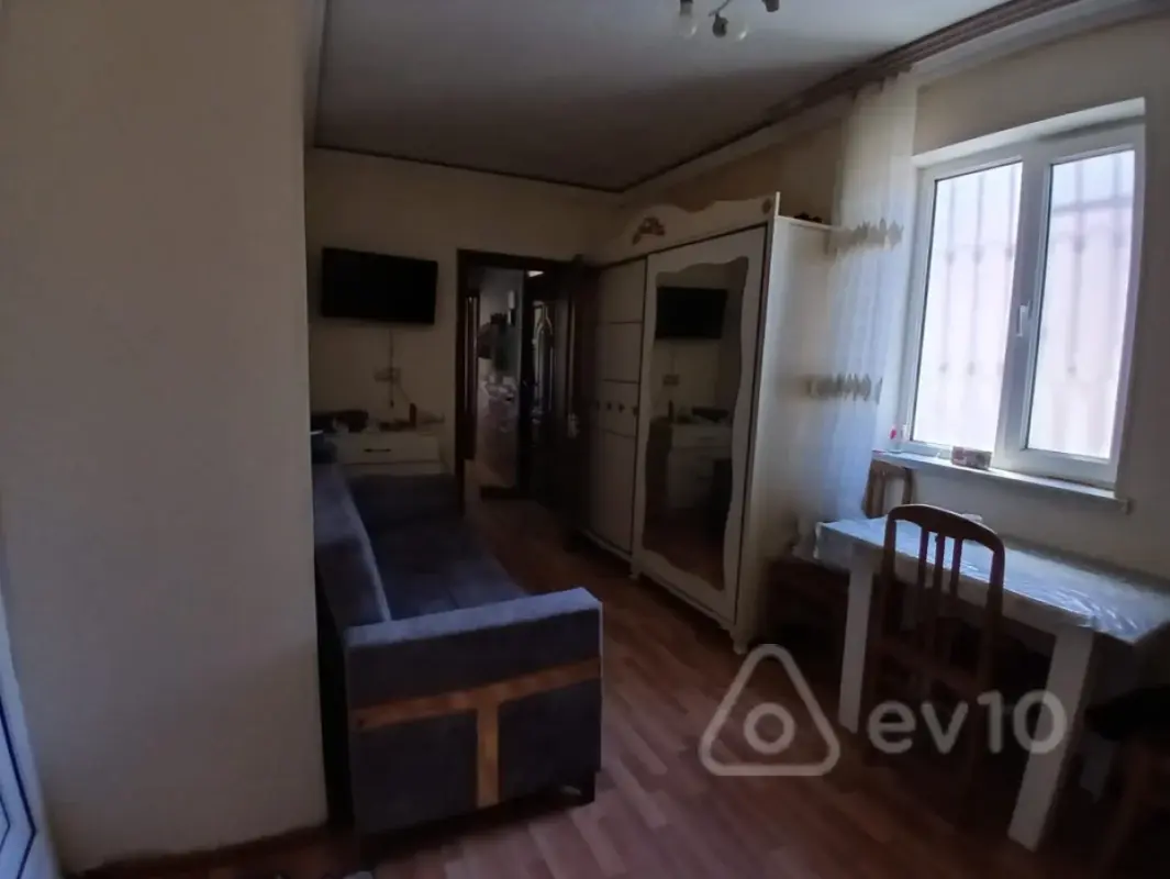 Kirayə verilir 2 otaqlı həyət evi 50 m²