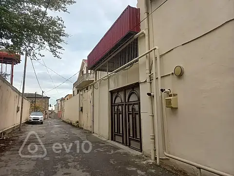 Satılır 10 otaqlı həyət evi 450 m² — Bakı, Sabunçu 10 otaq 450.00 m²