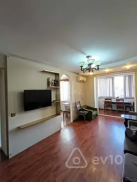 Kirayə verilir 3 otaqlı köhnə tikili 65 m² — Bakı, Nərimanov 3 otaq 65.00 m²