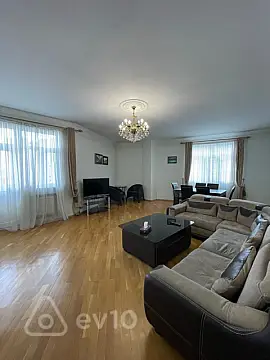 Kirayə verilir 3 otaqlı yeni tikili 130 m² — Bakı, Yasamal 3 otaq 130.00 m²