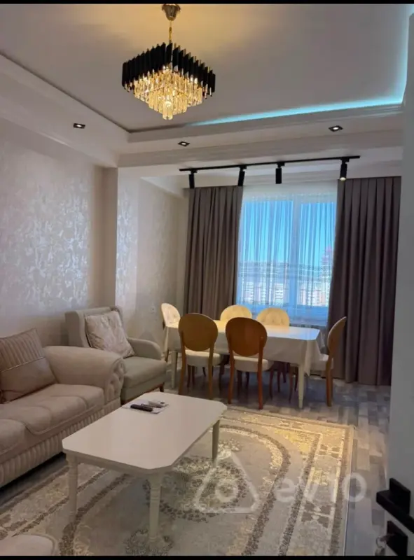 Kirayə verilir 2 otaqlı yeni tikili 70 m²