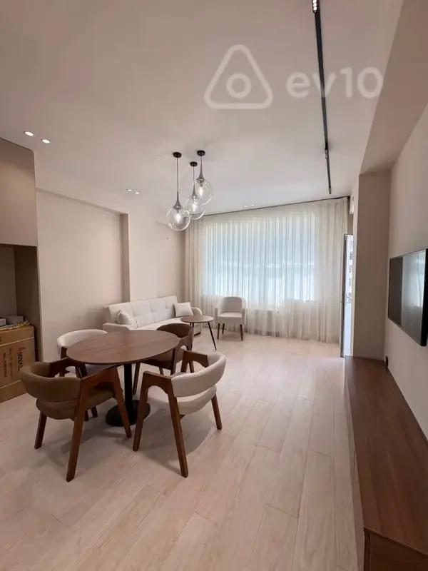 Kirayə verilir 2 otaqlı yeni tikili 64 m²