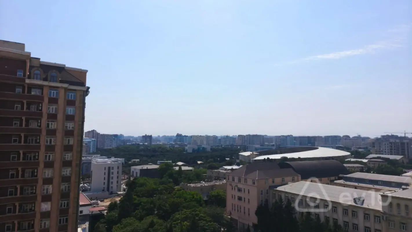 Kirayə verilir 3 otaqlı yeni tikili 130 m²