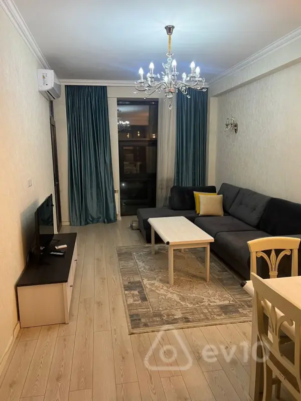 Kirayə verilir 2 otaqlı yeni tikili 60 m²