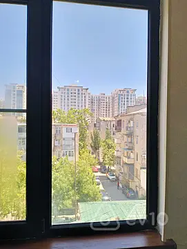 Kirayə verilir 3 otaqlı köhnə tikili 92 m² — Bakı, Yasamal 3 otaq 92.00 m²