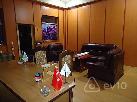 Kirayə verilir 1 otaqlı ofis 42 m² — Bakı, Xətai 1 otaq 42.00 m²