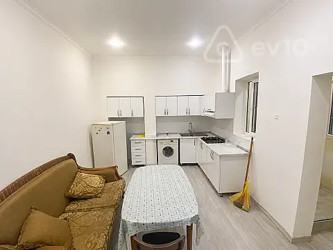Kirayə verilir 2 otaqlı köhnə tikili 40 m² — Bakı, Səbail 2 otaq 40.00 m²