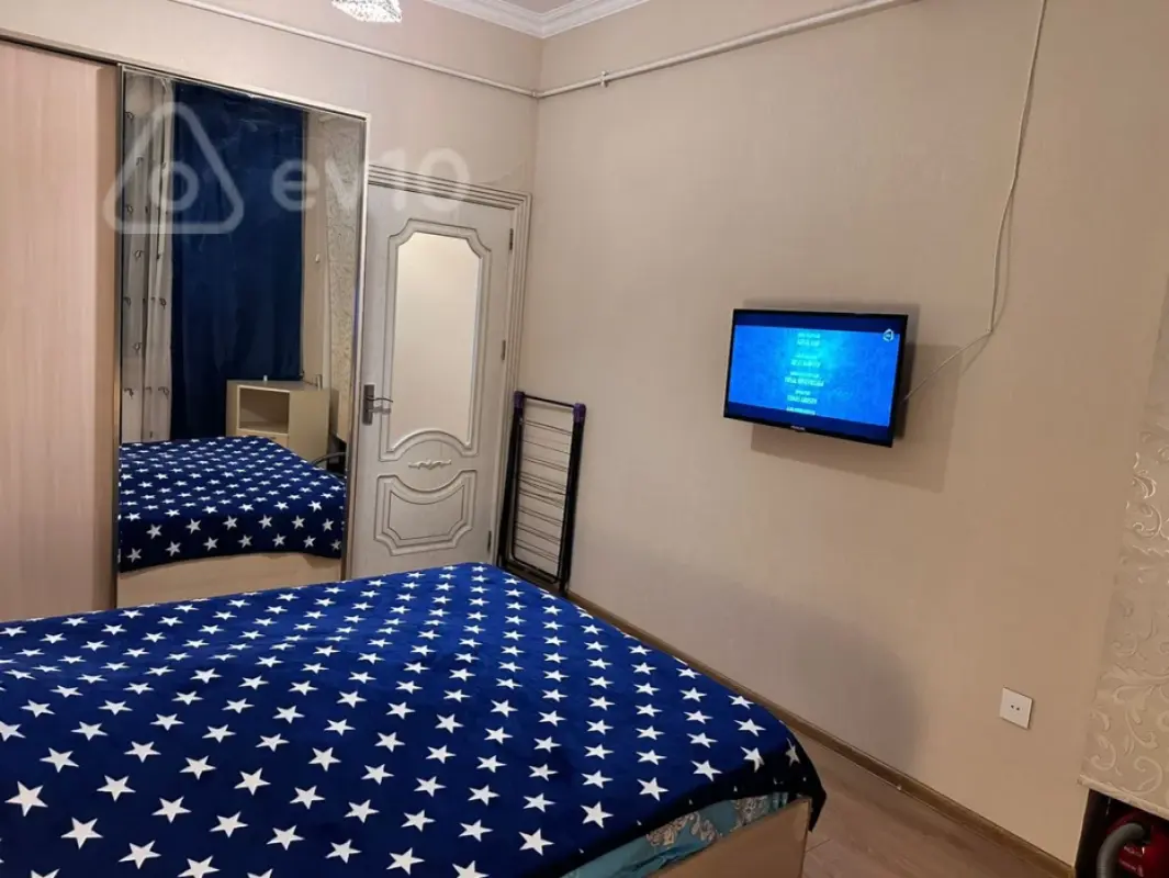 Kirayə verilir 2 otaqlı yeni tikili 50 m²