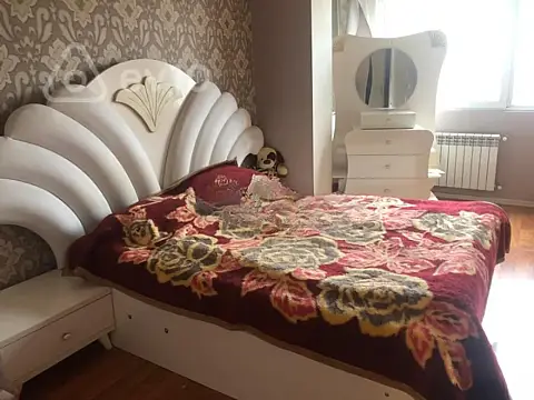 Kirayə verilir 2 otaqlı köhnə tikili 60 m² — Bakı, Səbail 2 otaq 60.00 m²