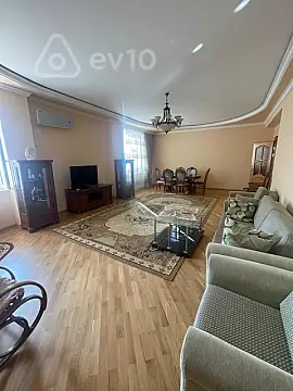 Kirayə verilir 3 otaqlı köhnə tikili 153 m² — Bakı, Nərimanov 3 otaq 153.00 m²