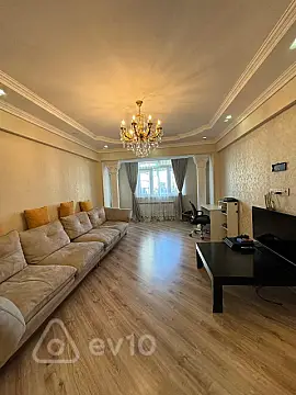 Kirayə verilir 2 otaqlı köhnə tikili 70 m² — Bakı, Nəsimi 2 otaq 70.00 m²