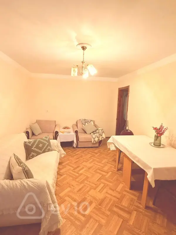 Kirayə verilir 2 otaqlı köhnə tikili 30 m²
