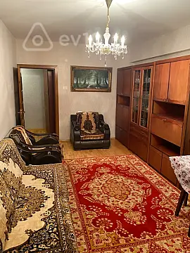 Kirayə verilir 2 otaqlı köhnə tikili 53 m² — Bakı, Yasamal 2 otaq 53.00 m²