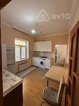 Kirayə verilir 2 otaqlı köhnə tikili 60 m² — Bakı, Xətai 2 otaq 60.00 m²
