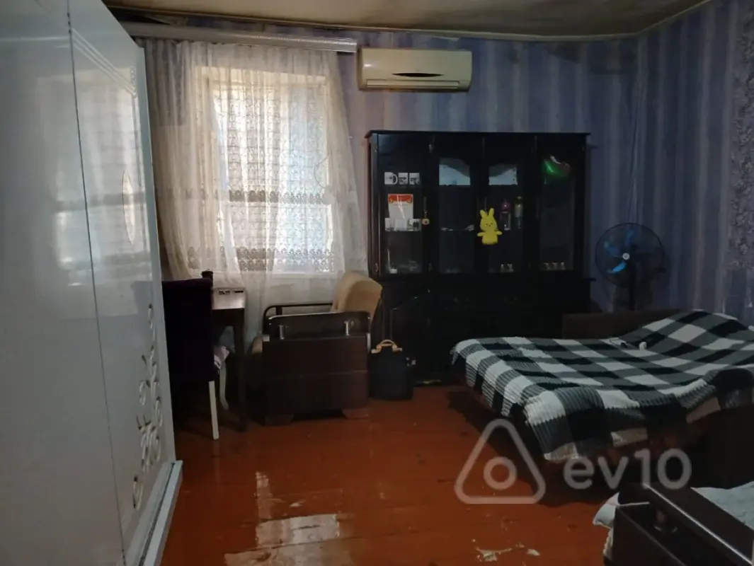 Kirayə verilir 2 otaqlı həyət evi 65 m²