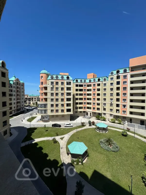 Kirayə verilir 3 otaqlı yeni tikili 110 m²