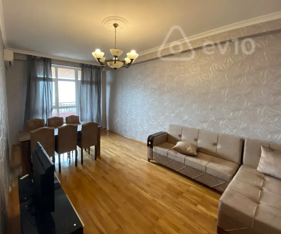 Kirayə verilir 2 otaqlı yeni tikili 80 m²
