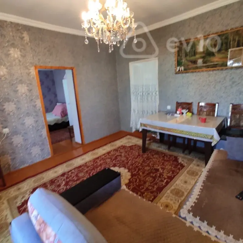 Satılır 4 otaqlı həyət evi 90 m²