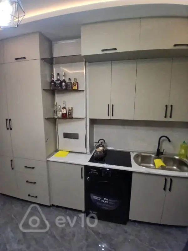 Kirayə verilir 2 otaqlı yeni tikili 40 m²