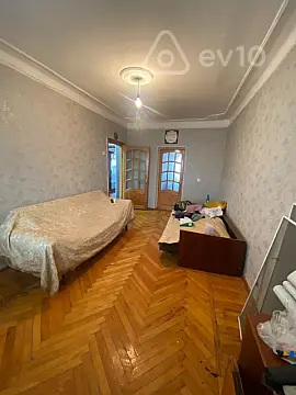 Kirayə verilir 4 otaqlı köhnə tikili 60 m² — Bakı, Nərimanov 4 otaq 60.00 m²