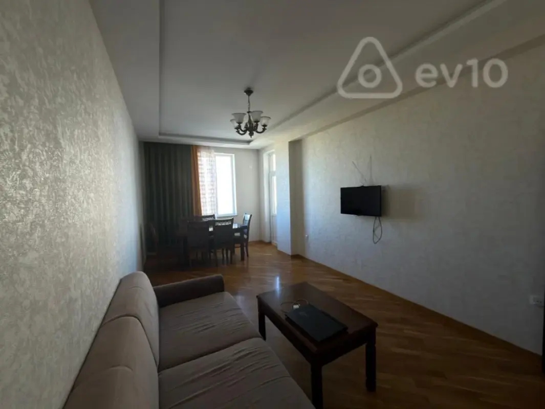 Kirayə verilir 2 otaqlı yeni tikili 62 m²