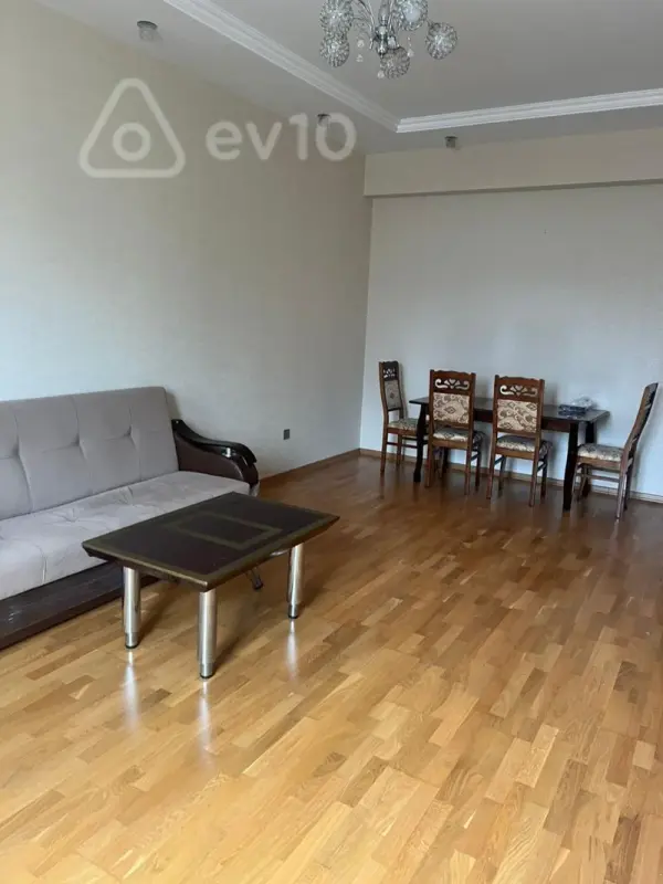 Kirayə verilir 2 otaqlı yeni tikili 75 m²