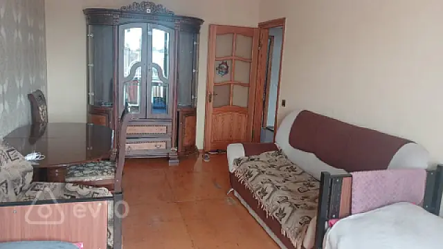 Kirayə verilir 3 otaqlı köhnə tikili 75 m² — Bakı, Nizami 3 otaq 75.00 m²
