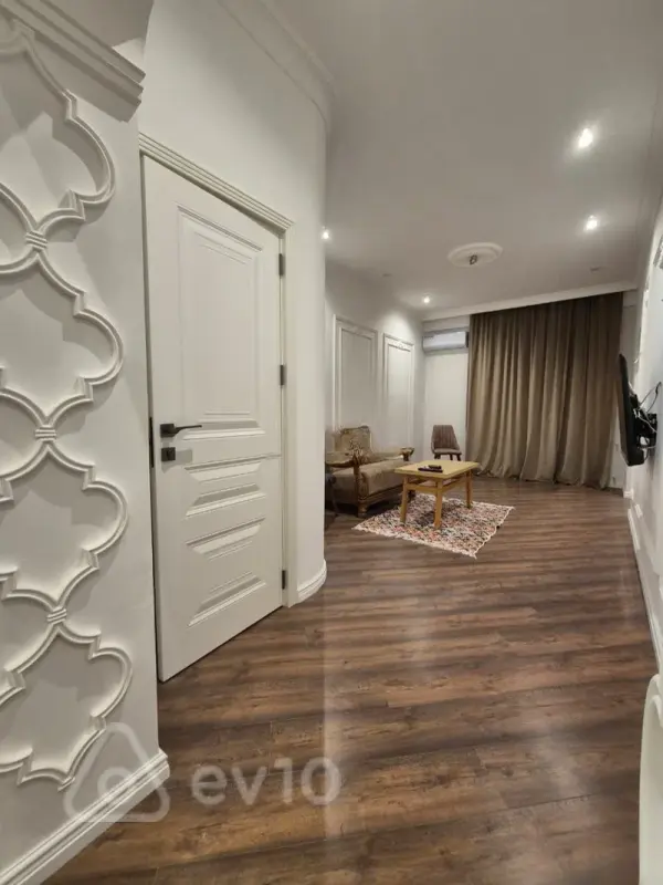 Satılır 2 otaqlı yeni tikili 65 m²